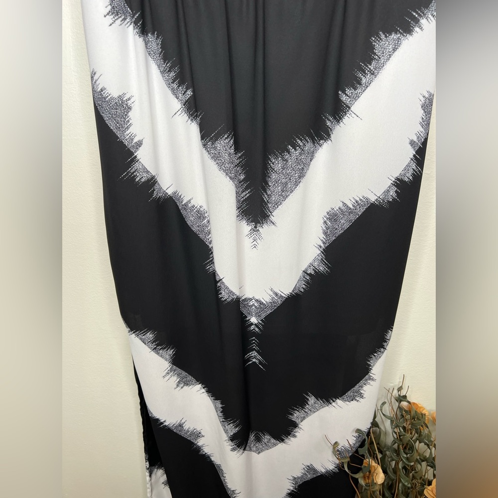 Mossimo Strapless Chevron Maxi Dress - Picture 5 of 8